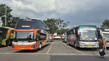 H+2 Lebaran，Cicaheum Bandung Terminal仍然挤满了旅行者