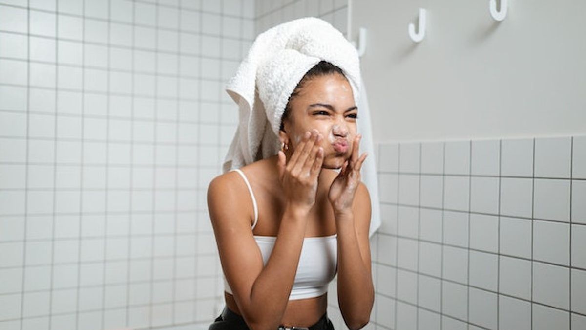 Skincare Routines Morning-night To Avoid Face Aging