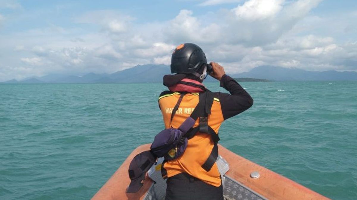 海に浮かぶ繊維に依存して、リアウ諸島リンクの行方不明の船の漁師は安全であることが判明しました