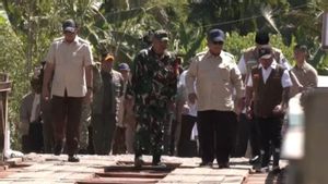 Tinjau Pembangunan Jembatan Bailey Matuang di Sumbar, Prabowo Tanya Komoditas Unggulan Setempat