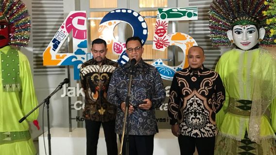 Pamerkan Studi Indef Soal Dampak Ekonomi Formula E Rp2,6 Triliun, Anies: Kita Bersyukur