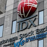 IHSG Selasa Ditutup Menguat 104,49 Poin ke Level 4.858,10