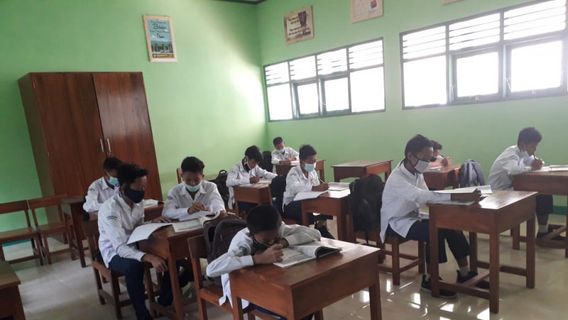 Entrez Ppkm Niveau 3, Le Gouvernement Gunung Kidul Tient Un Essai D’apprentissage En Face à Face