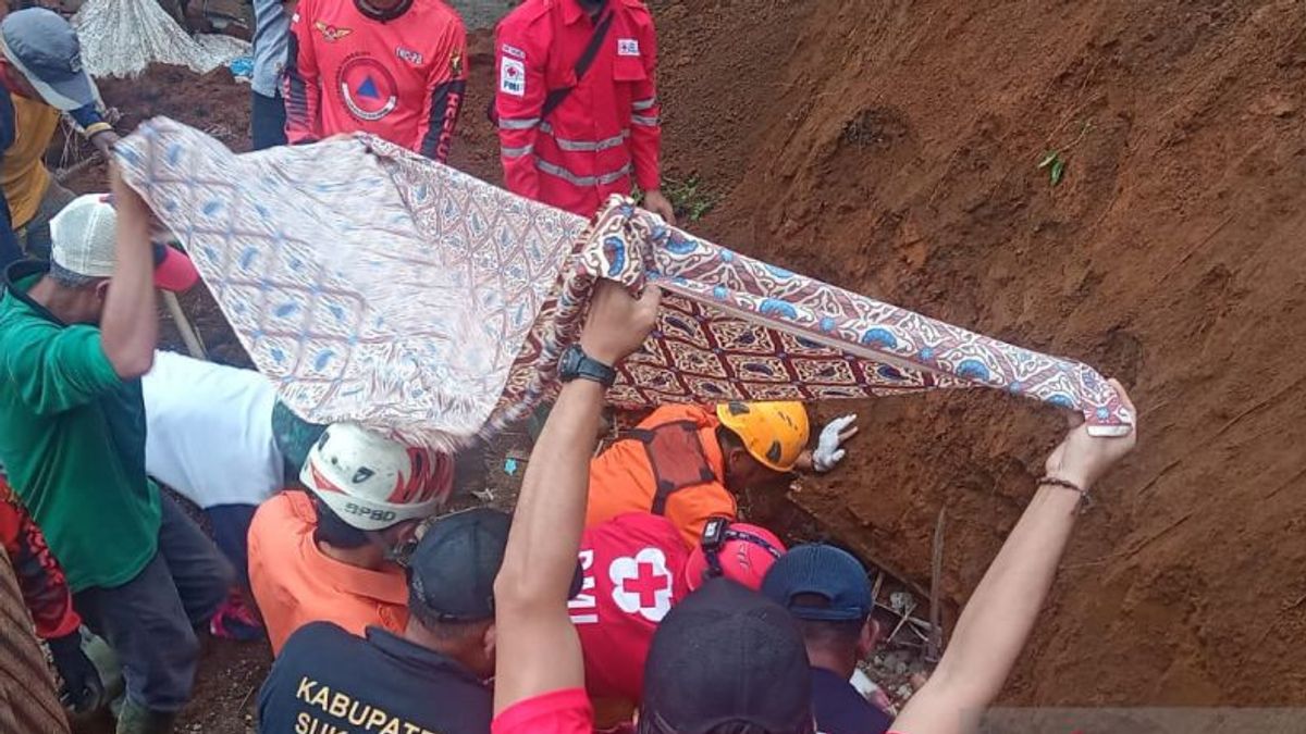 Tim SAR Temukan 2 Korban Longsor di Sukabumi