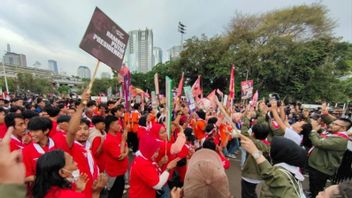 Débat présidentiel : La police interdit les partisans de Paslon d’apporter de la voix forte à l’épouse de Senayan