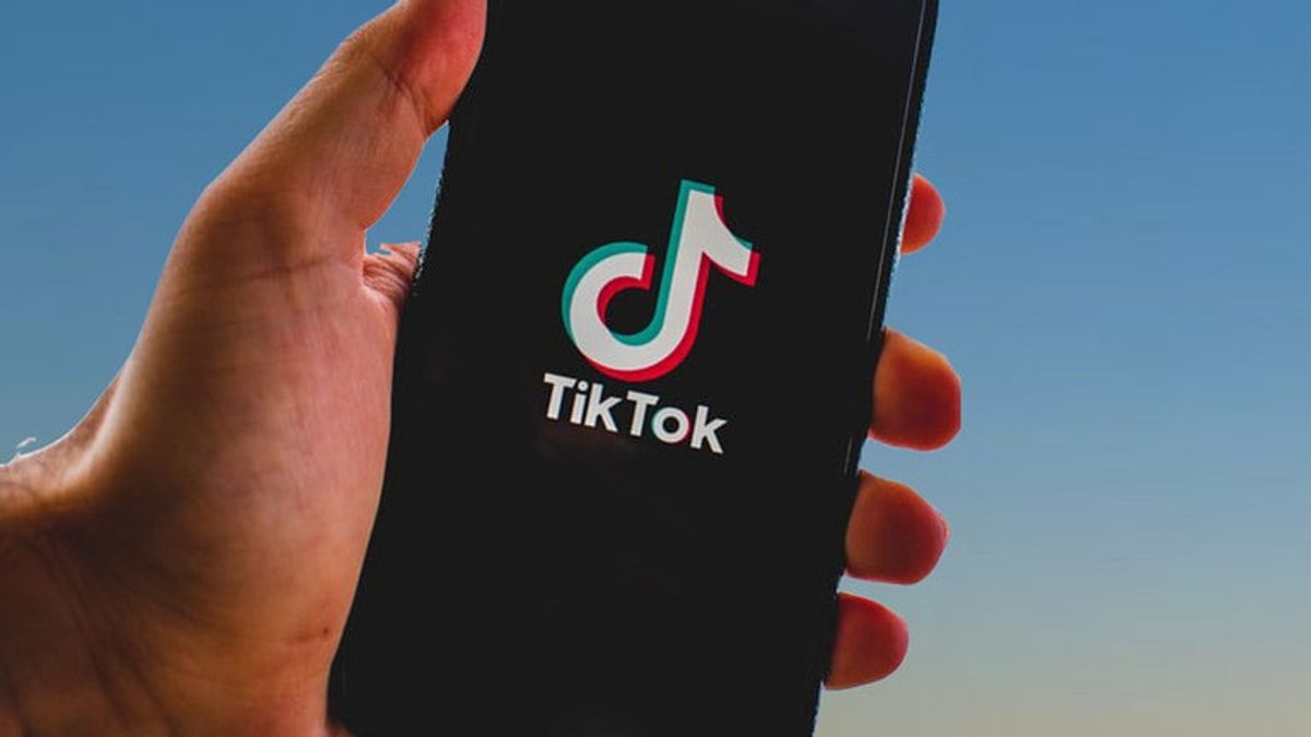 ستقوم TikTok بنقل جميع بيانات مستخدميها إلى الولايات المتحدة للتأكد من عدم تسرب أي شيء إلى الحكومة الصينية