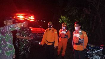 Dozens Of Toabo Mamuju Village Residents, West Sulawesi Refuge Due To Flood