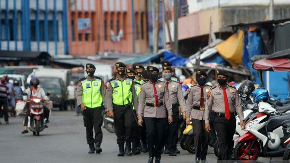 Gorontalo Police Ensures Coastal Areas Are Conducive During The 2023 Eid Holiday