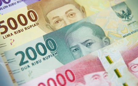 Rupiah Jumat Dibuka Melemah 0,24 Persen ke Level Rp15.453 per Dolar AS