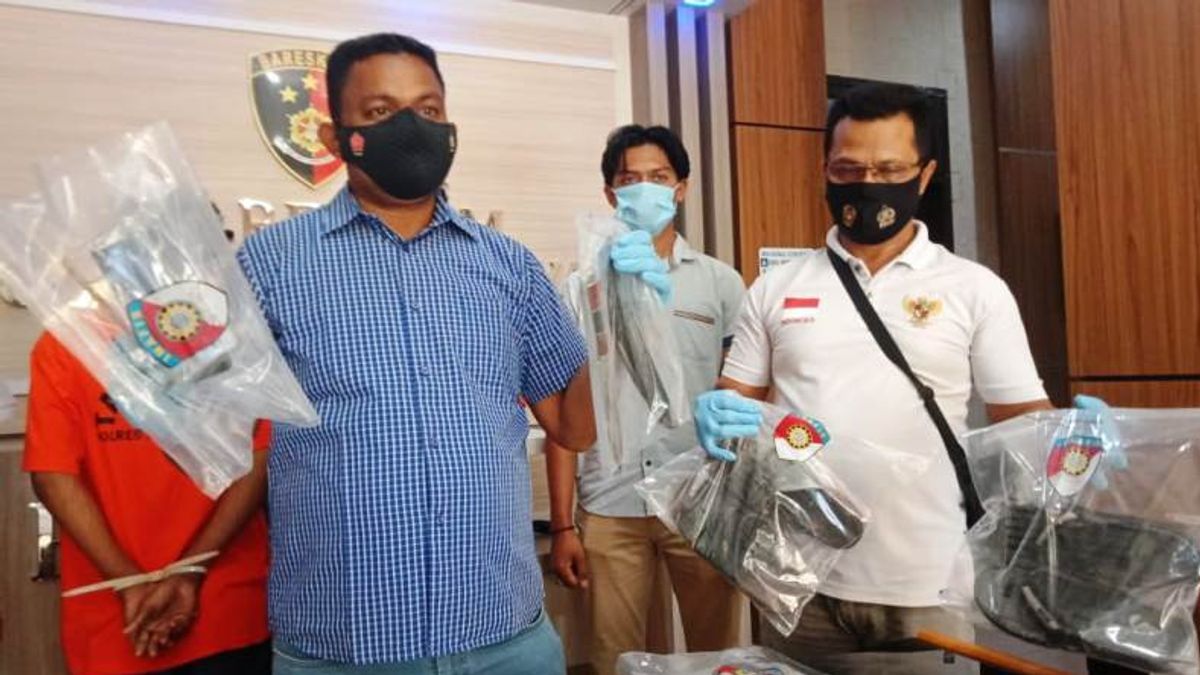 Pedagang <i>Handphone</i> di Aceh Tewas Besimbah Darah, Polisi: Dibunuh, Pelaku Sudah Ditangkap