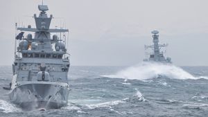 Taiwan: China Jalankan Operasi Militer Terjunkan Kapal Perang ke Laut Cina Selatan