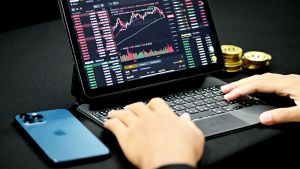 Bitcoin Terkoreksi Usai Data Tenaga Kerja AS, Pasar Menanti Data Inflasi