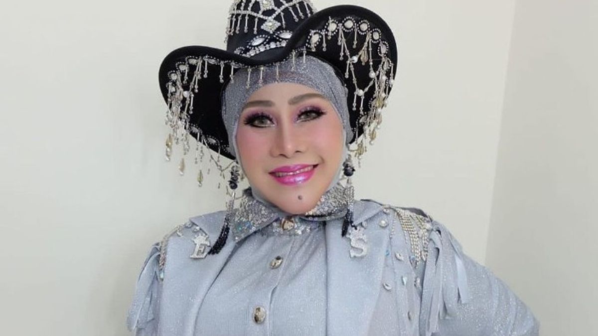 Elvy Sukaesih's Important Message To Young Singers: Singing Honestly And Truely