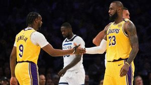 LeBron James affirme l’histoire de la joueur pour enfants dans les matchs NBA