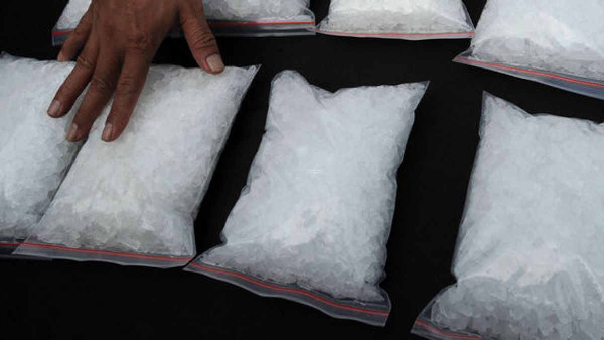 Sahroni Calls Disclosure Of 100 Kilo Of Unexposed Methamphetamine To Alleged Games, Police: BNN Enforcement
