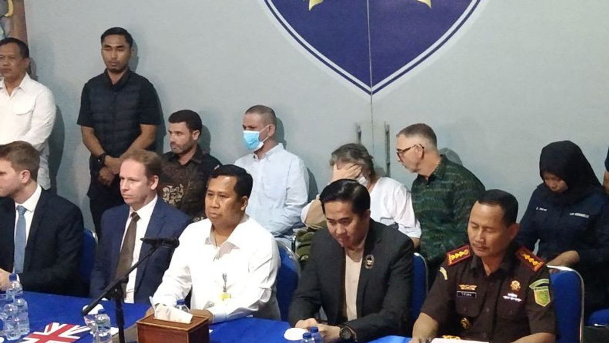 Pemerintah RI Serahkan 2 Napi Narkoba Lindsay dan Shahab ke Inggris