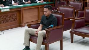 'Apakah Harga Kejujuran Harus Dibayar 12 Tahun Penjara?' Judul Pleidoi yang Dibacakan Bharada E di PN Jaksel