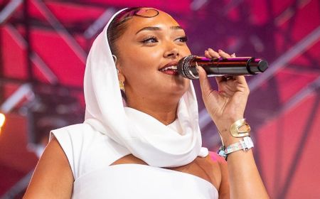 Galang Dana untuk Gaza, Joy Crookes Bakal Gelar Konser di Gereja