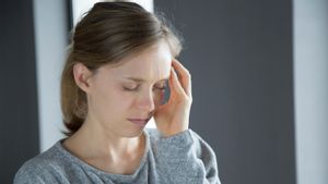 Sakit Kepala Sebelah Kiri, Ketahui Penyebab dan Kapan Harus Periksa ke Dokter