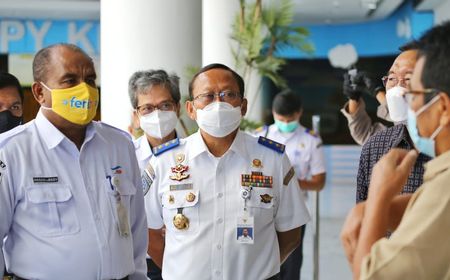 Tinjau Pelabuhan Merak, Kemenhub dan Komisi V DPR Pastikan Kenyamanan Sarana Transportasi Bagi Penumpang