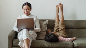 Unpad 및 Unpar 학자, 에너지 절약 조치로 WFH 정책 지원