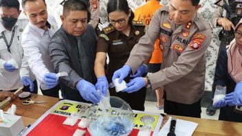 帕朗卡拉亚警方销毁1公斤甲基苯丙胺，溶解清洁液