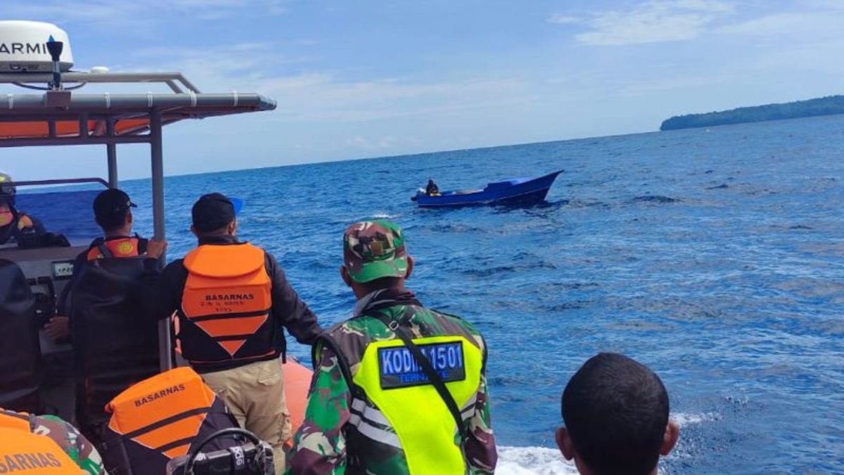 On The Fourth Day, The Search For 2 Longboat Victims Drowning In Halbar Maluku Is Still Zero
