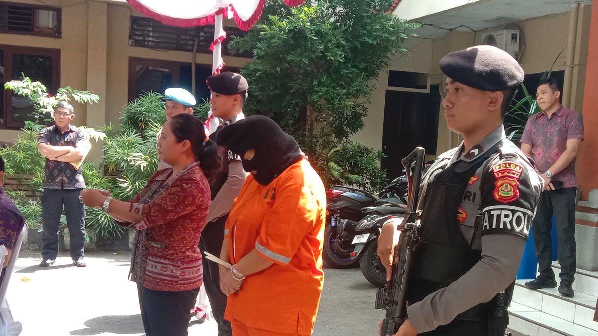 Perempuan Peru Selundupkan Kokain ke Bali dalam Sex Toys yang Dimasukkan ke Alat Kelamin 