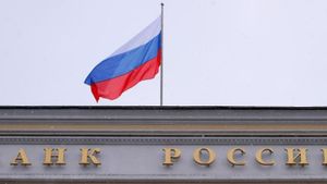 Bertahan Dari 'Serangan' Sanksi Ekonomi, Bank Sentral Rusia Naikkan Suku Bunga Hingga Dua Kali Lipat