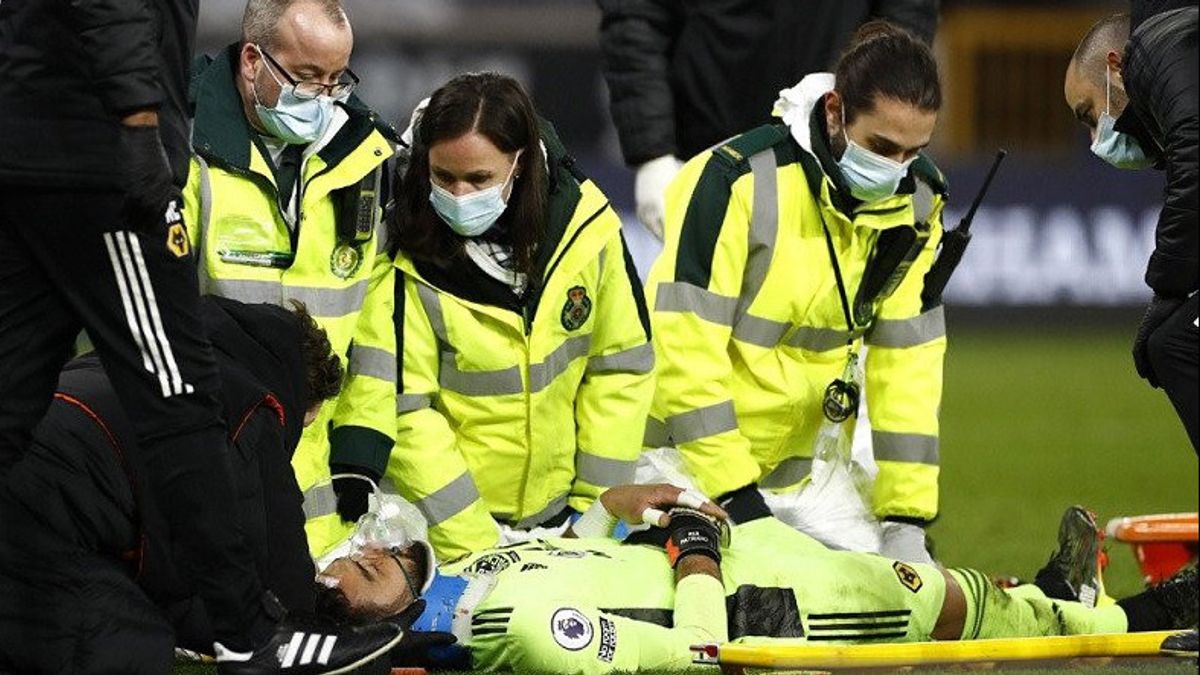 Rui Patricio Has Horror Injury, Nuno Santo: Condition Is OK