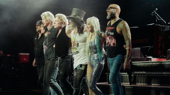 Guns N' Roses سوف تصنع أعمالا جديدة؟ دوف مكاغان يعطي التسريب