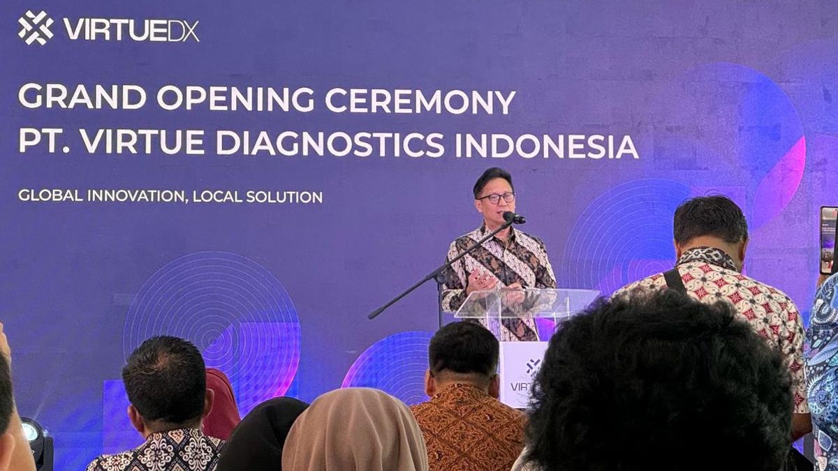 Le ministre de la Santé Budi Gunadi a officiellement créé une usine d’Alkes appartenant à PT Virtue Diagnostics à Cikarang