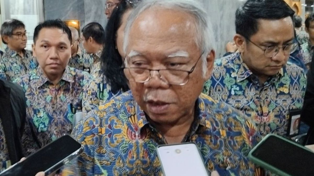 Le ministre Basuki sur le transfert présidentiel de la capitale n’a pas été souligné par Jokowi : Demandez-lui