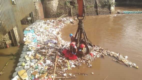 Manggarai Sluice的男孩的尸体原来是Depok居民，在Cililawung河玩耍时漂流