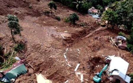 Belasan Rumah Terdampak Tanah Longsor di Toraja