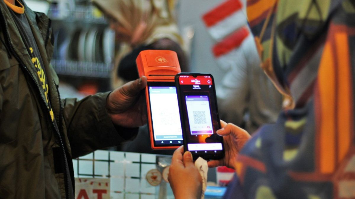 Pedagang Mengaku Puas dengan Layanan Pembayaran Digital Bank DKI