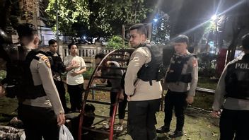 Tawuran Geng Remaja Mencekam di Menteng, Polisi Tangkap 5 Pemuda Bersenjata Tajam