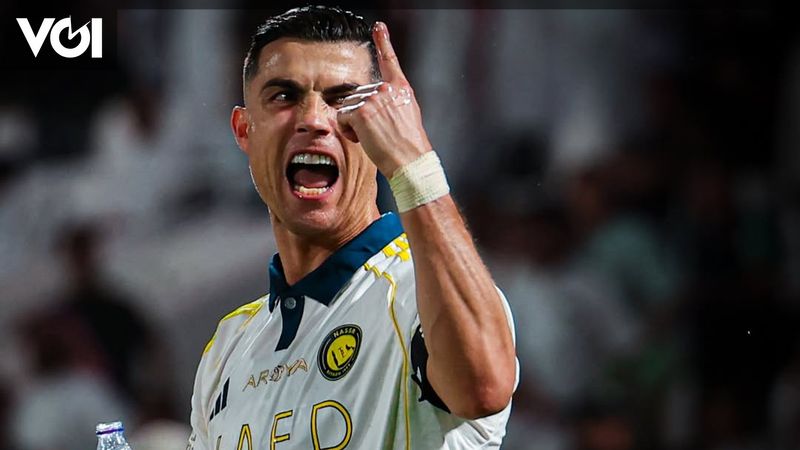 Cristiano Ronaldo Mencetak Gol ke