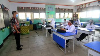 South Solok Starts Applying 100 Percent Face-to-Face Learning