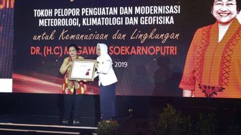 As President Of The Republic Of Indonesia, Megawati Soekarnoputri Hopes To Develop BMKG