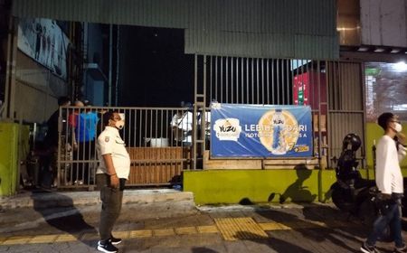 Sidak Prokes di Tempat Futsal, Satpol PP Justru Temukan 18 Botol Miras