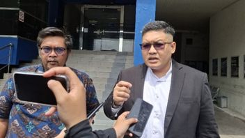 据报道，Joglo分行红色板凳银行因涉嫌贪污文件而被提交给地铁警察
