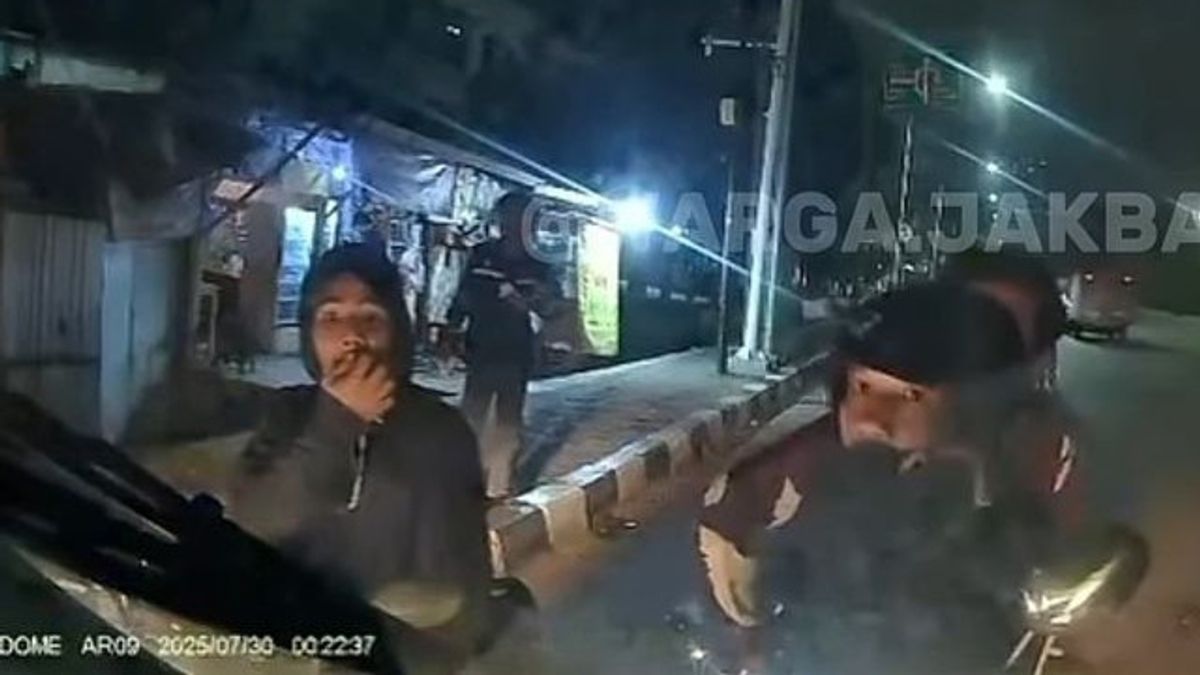 5名暴徒在Rawa Buaya Cengkareng收费公路的卡车司机停泊后被捕