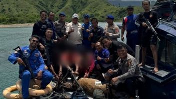 コモド島での鹿狩りの加害者を逮捕する合同チーム