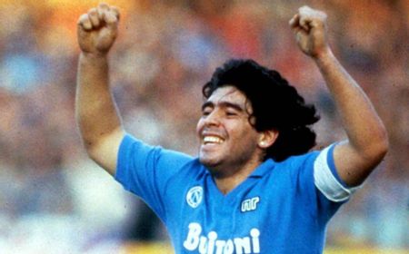 Napoli akan Tambahkan Nama Diego Maradona di Stadion San Paolo