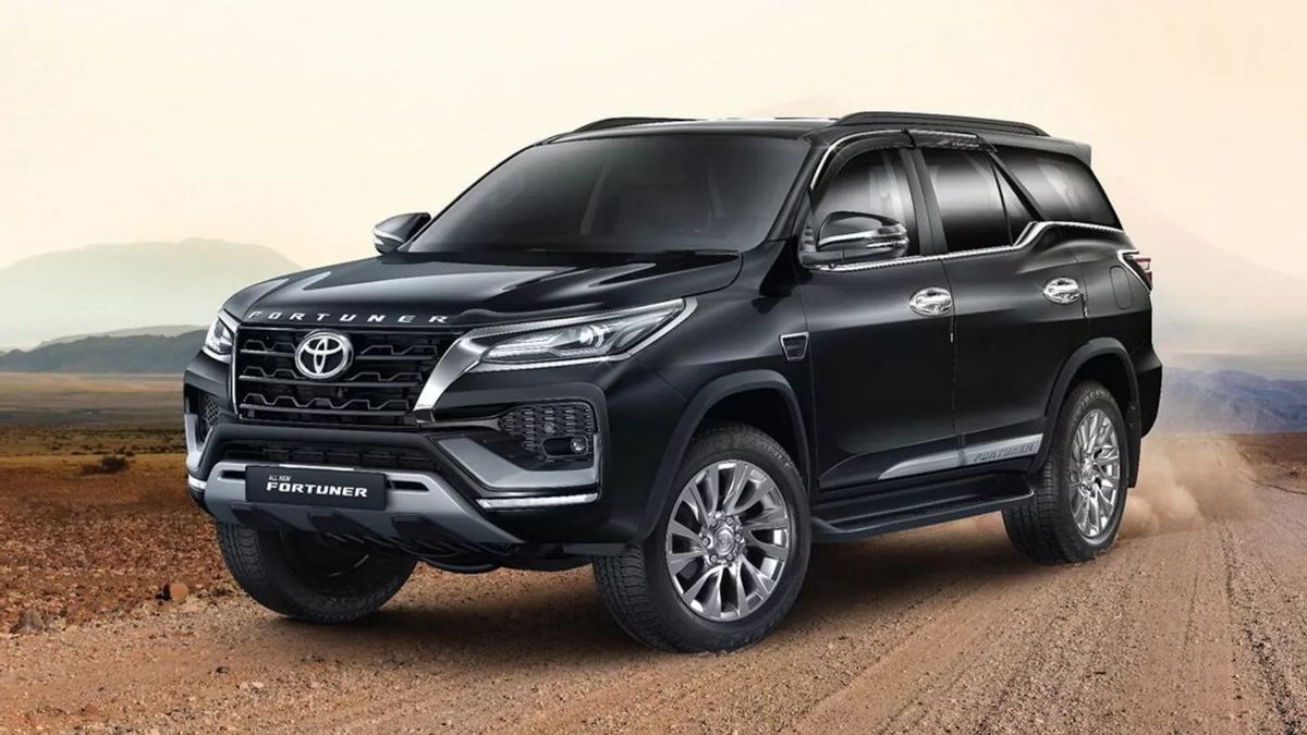 Toyota Segarkan Fortuner dengan Leader Edition, Tampil Lebih Gagah dan Modern