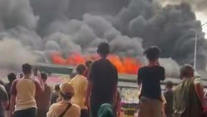 Kabel Semrawut Jadi Penyebab Kebakaran di Pasar Induk Kramat Jati