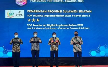 Terapkan Aplikasi Digital dalam Layanan Publik, Pemprov Sulsel Diganjar  Top Digital Award 2021