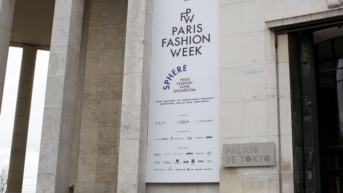 باريس أسبوع الموضة الذي عقد على المنصات الرقمية هذا الشهر، تحقق من الجدول الزمني!