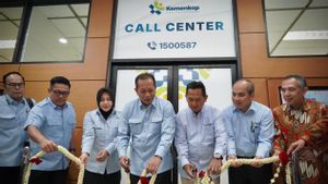 Tangani Aduan Masyarakat, Menkop Luncurkan Call Center Kopdes Merah Putih